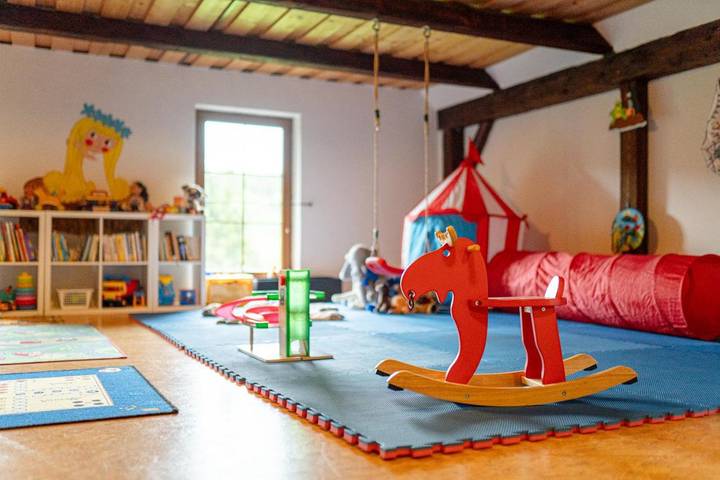 Ferienhaus für 36 Personen, mit Garten und Sauna sowie Whirlpool im Böhmerwald - 3