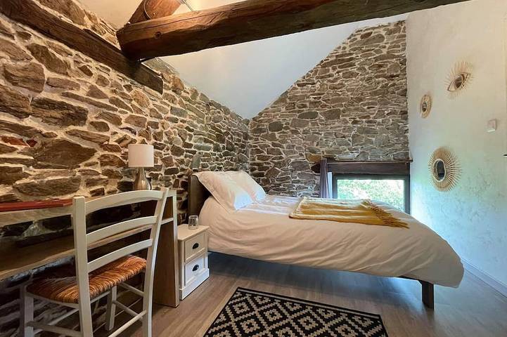 Gîte pour 4 personnes, avec terrasse et jardin à Saint-Jean-de-Marcel - 2