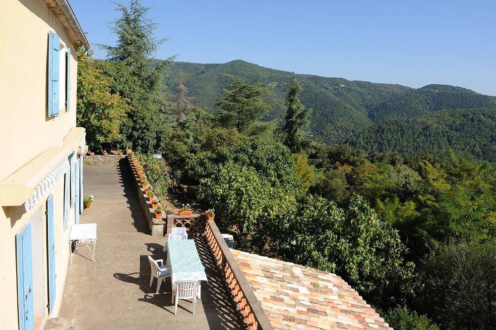 Mas dans les Cévennes : calme et tranquillité in Cros, Parc national des Cévennes
