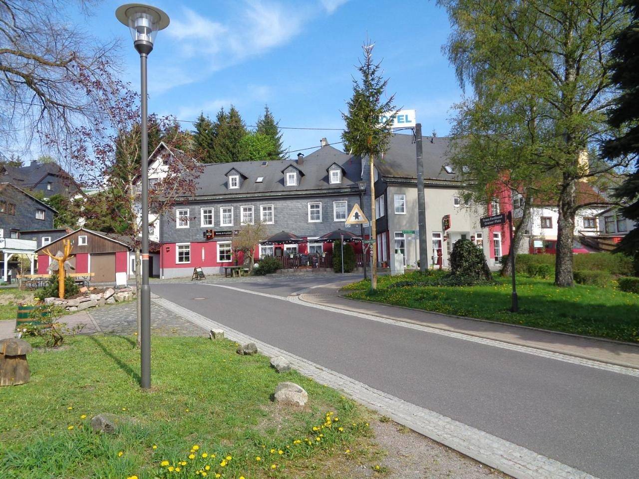 Pension & Gasthof "Am Park" Ug in Stützerbach, Rennsteig