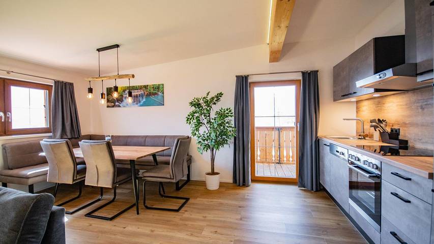 Gîte pour 5 personnes, avec balcon à Gries am Brenner