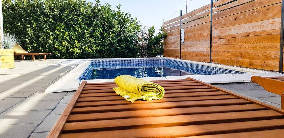 Ferienwohnung für 8 Personen, mit Garten und Pool in Starigrad - 3