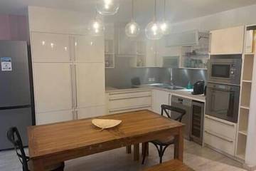 Gîte pour 9 Personnes dans Annecy, Région d'Annecy, Photo 4