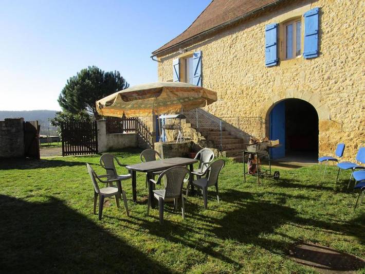 Location de vacances pour 6 personnes, avec jardin à Tourtoirac - 4