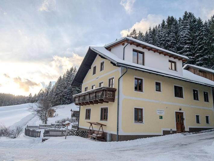 Bauernhof für 2 Personen, mit Ausblick und Garten in Lunz am See
