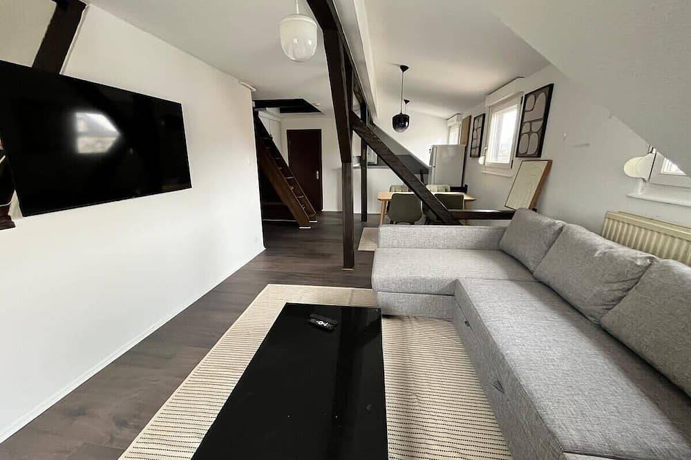 Entire apartment, Soh Rent Schiltigheim Appartement 2 Pièces duplexe - Tv - wifi in Schiltigheim, Strasbourg region