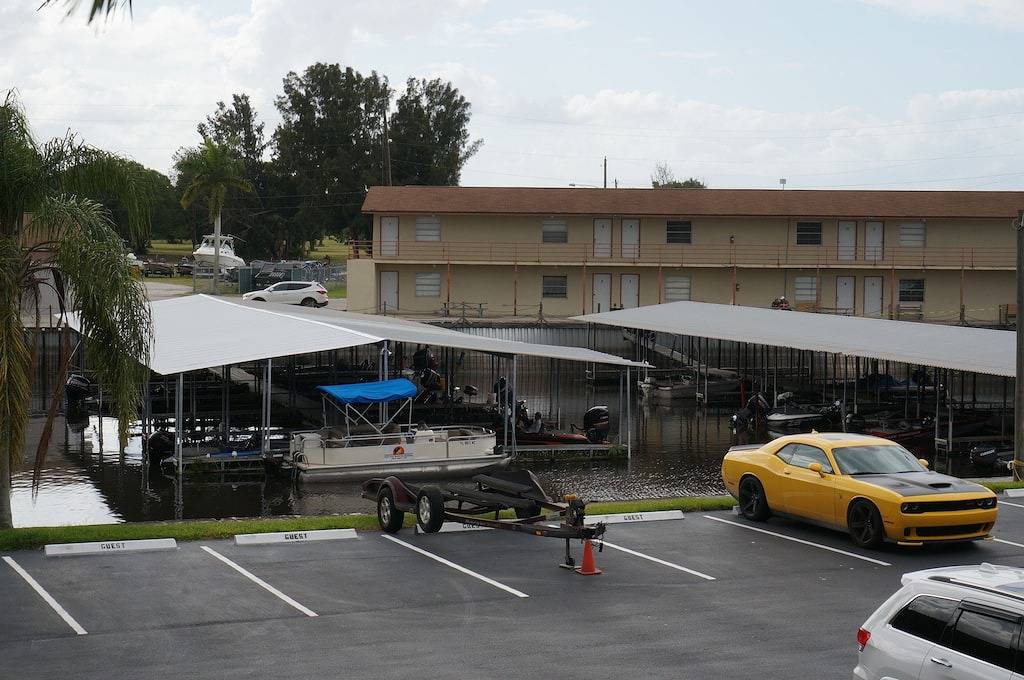 Ganze Wohnung, 2 Schlafzimmer Wohnung am Lake Okeechobee Bass und Sun Condominium in Clewiston, Lake Okeechobee