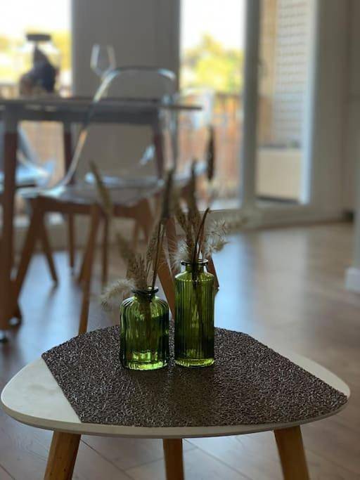 Gîte pour 2 personnes, avec terrasse dans Port De Carry - 3