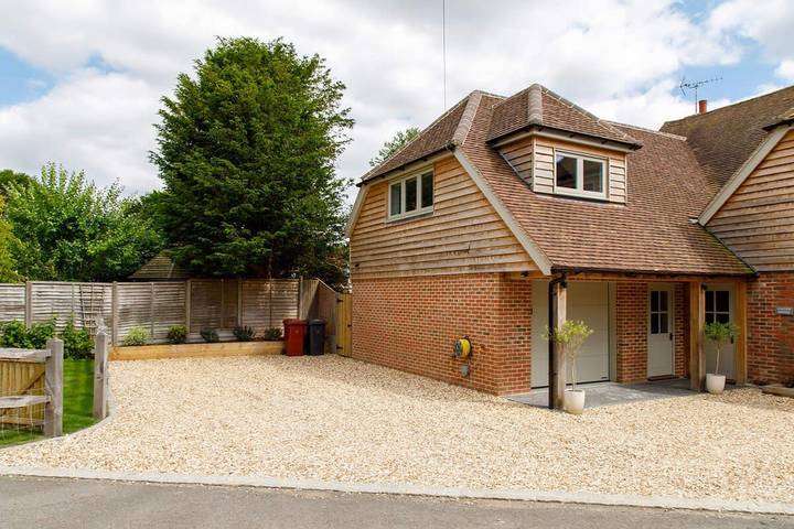 Holiday rental for 4 people, with garden, with pets in South Downs