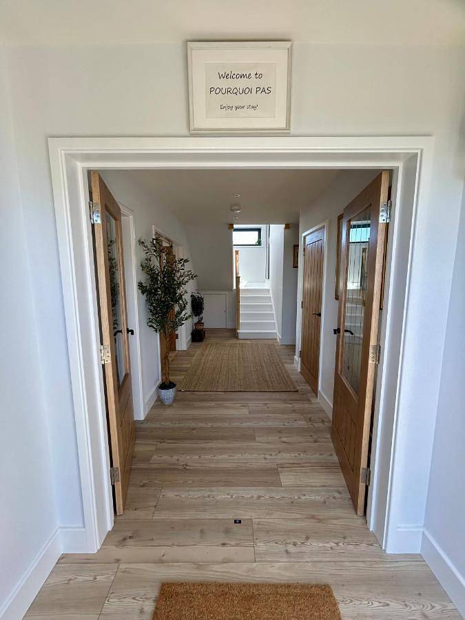 Ferienwohnung für 4 Personen, mit Pool und Ausblick sowie Garten auf Guernsey - 2