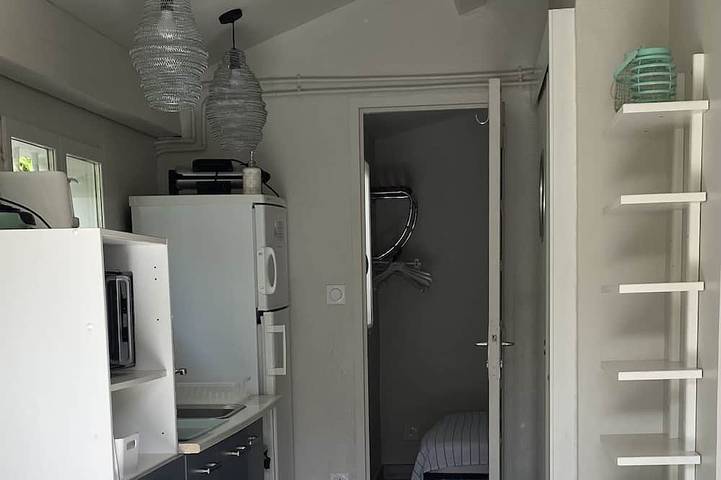 Gîte pour 3 personnes, avec Balcon/Terrasse ainsi que Terrasse et Jardin dans Plage La Capte - 2