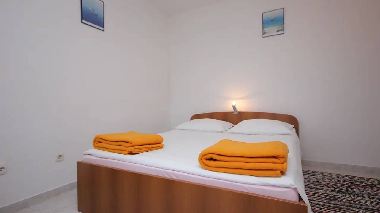 Hel enrumslägenhet, Studio für 2 Personen (20 m²) in Vis in Vis Town, Split-Dalmatia guovlu