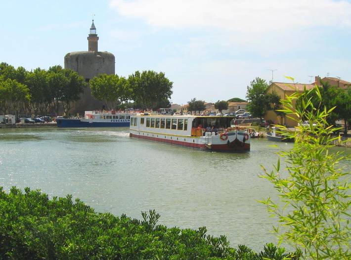 Bateau pour 2 personnes, avec terrasse dans le Gard - 4