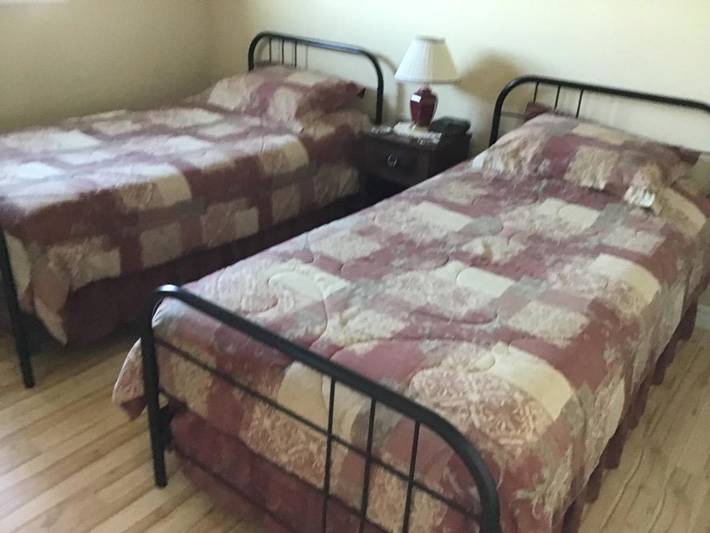 Chambre d’hôte pour 3 personnes, avec vue sur le lac ainsi que vue et terrasse dans Canada - 2