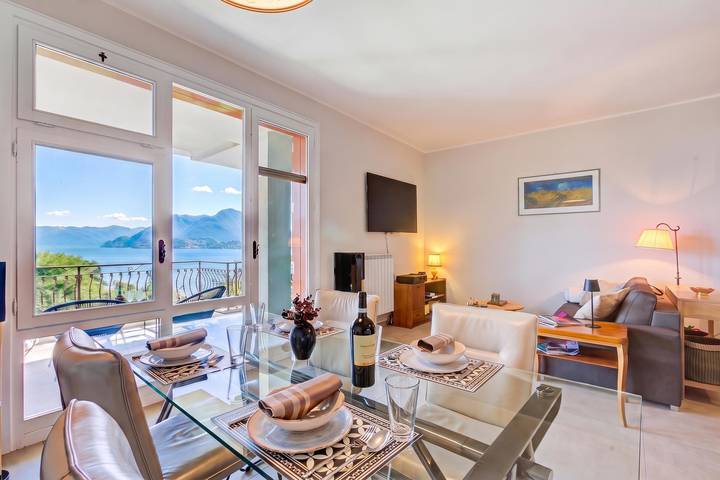 Appartement entier, Mon Reve - Lake View Terrace and Pool in Stresa, Comune di Stresa