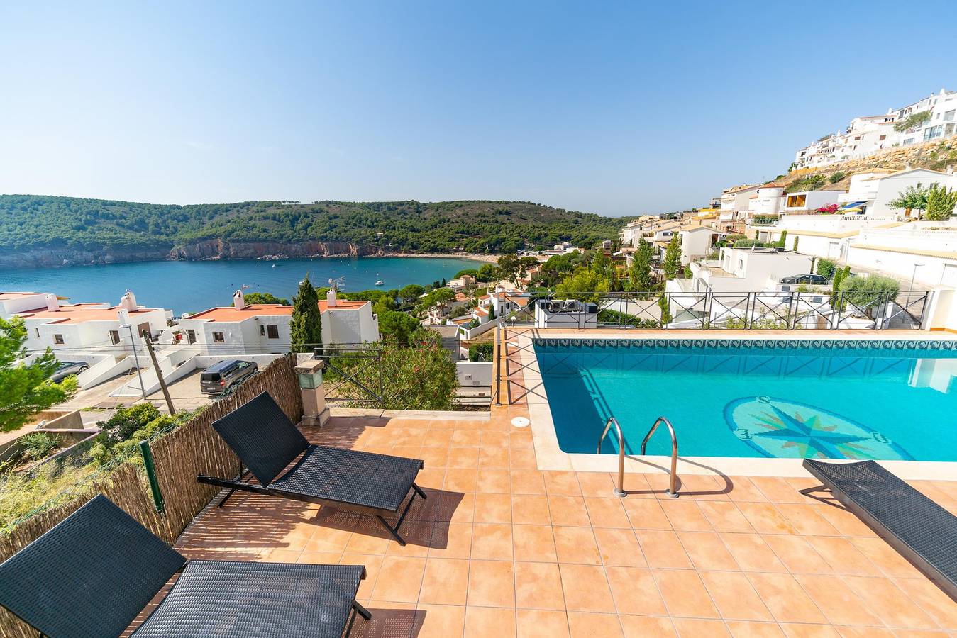 Isabelle in Punta Montgo, La Escala