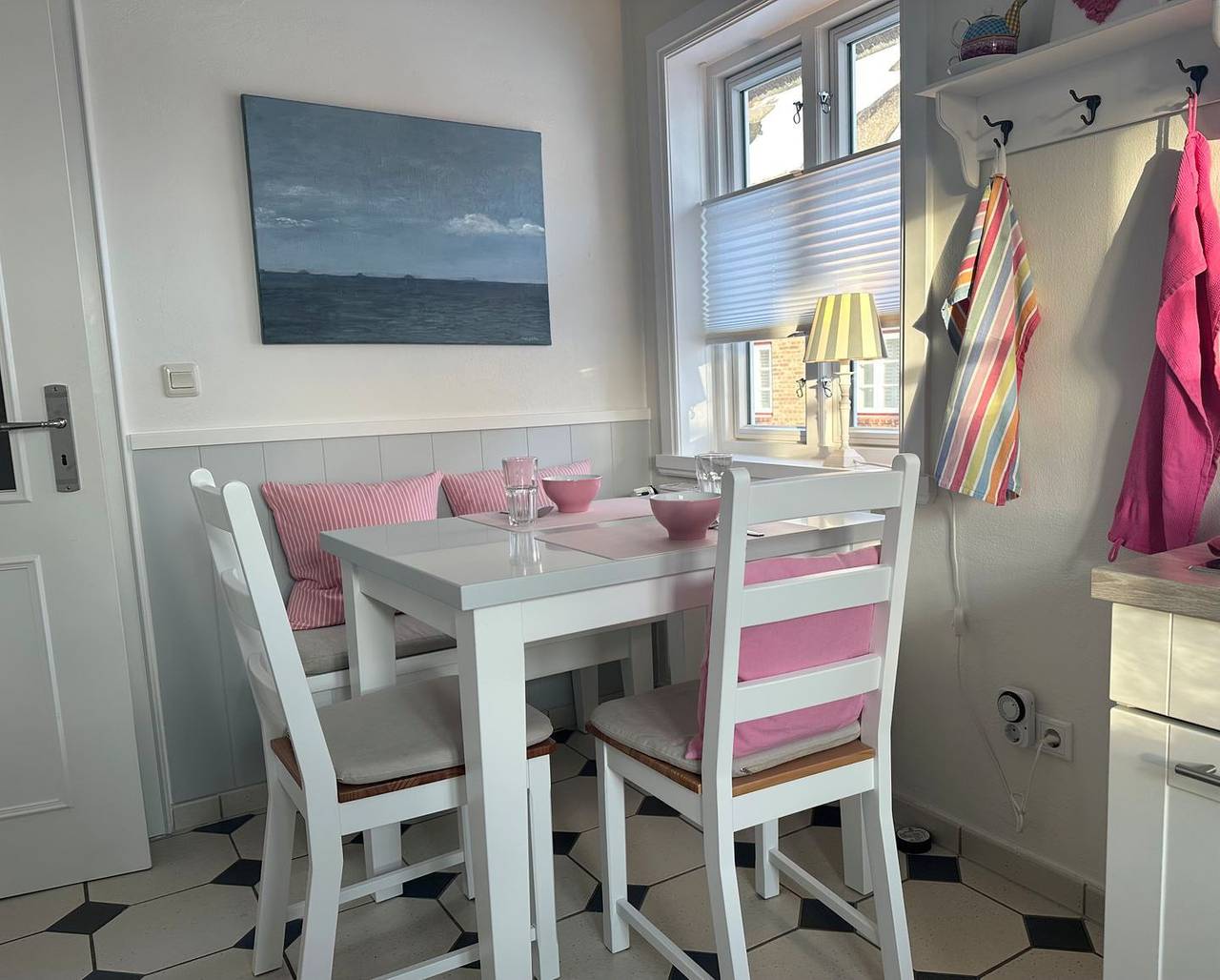 Ganze Wohnung, Liebevoll eingerichtet: Sauna, Kamin & Terrasse in Wrixum, Föhr
