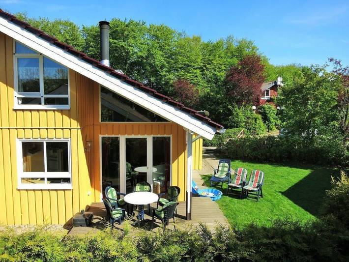 Ferienhaus für 5 Personen, mit Garten und Sauna sowie Terrasse in Extertal