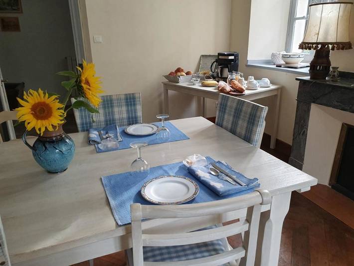 Location de vacances pour 4 personnes, avec piscine ainsi que jardin et vue à Dun (toponyme) - 4