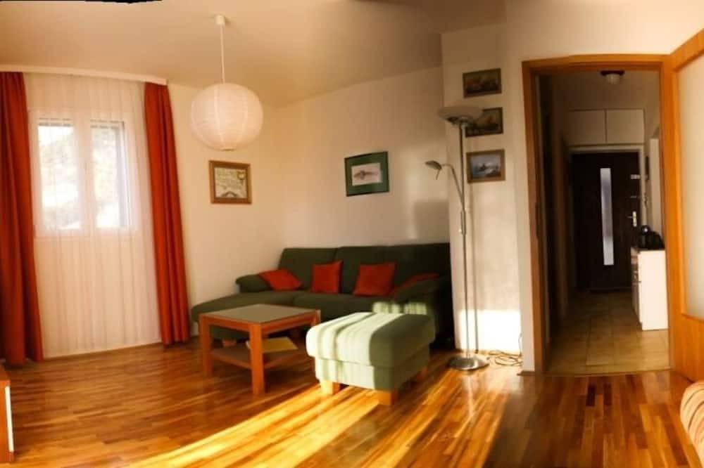 Entire apartment, Apartment in Hvar town with Balcony, Air condition, Wifi, Washing machine (221-2) in Hvar City, Hvar