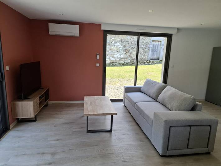 Gîte pour 6 personnes, avec jardin et terrasse à Campan - 4