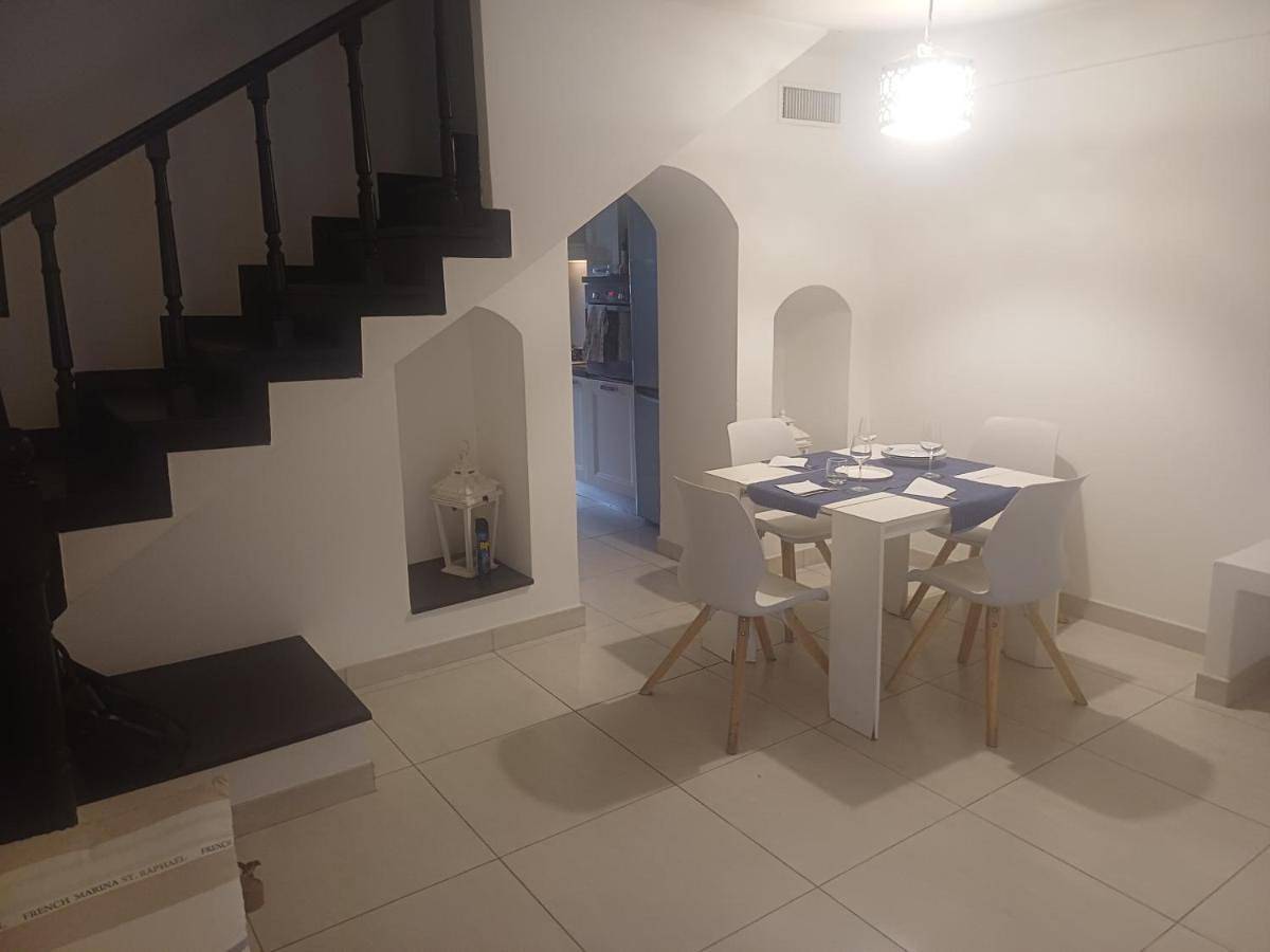 Villa Colle Circeo 1° in San Felice Circeo, Agro Pontino