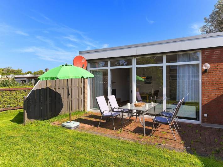 Bungalow für 4 Personen, mit Garten und Terrasse, kinderfreundlich in Ostfriesland