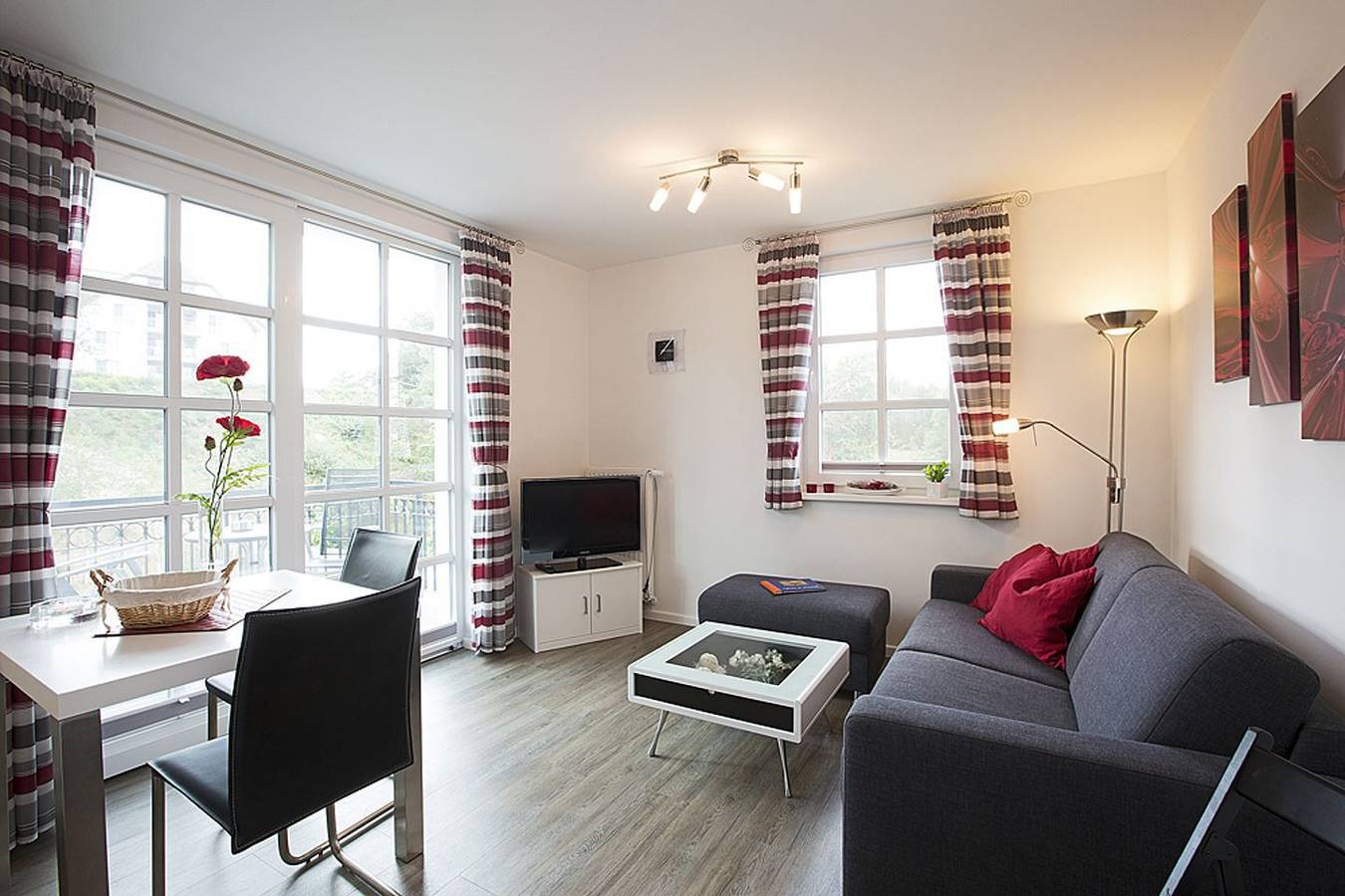 Entire apartment, Residenz am Balmer See, Whg. 57 mit Sauna & Wellness direkt am See in Balm, Benz
