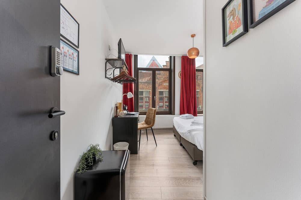 Homer Simpson's Donut Room - Steps from the Belfry in Brügge, Westflandern