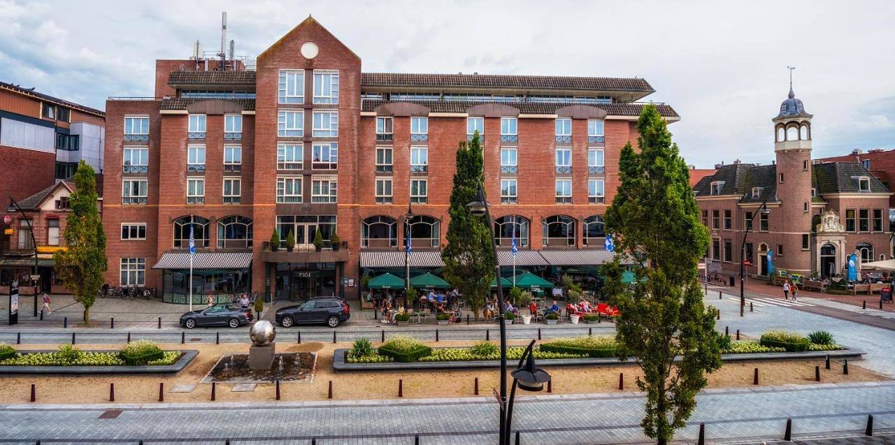 Hotel Theater Figi in Zeist, Bestuur Regio Utrecht