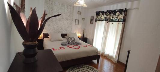 Cottage pour 2 personnes, avec jardin et jacuzzi à Fabrègues