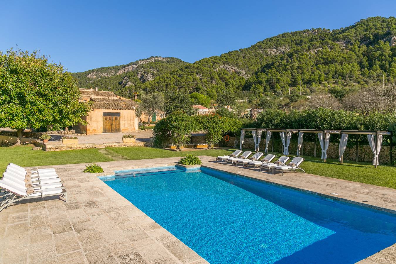 Finca next Port Andratx with pool wifi aircon/heater in Andrach, Mallorca Oeste