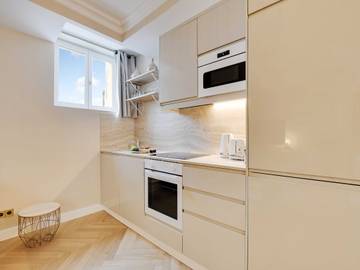 Loft for 4 Guests in Paris, Ile de France, Picture 2