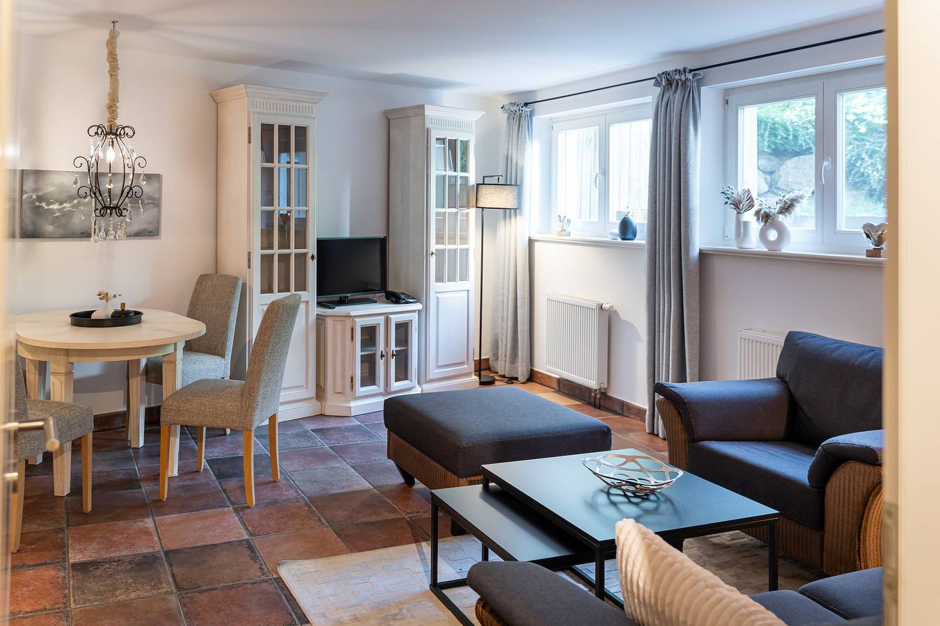 Ganze Ferienwohnung, Souterrain-Ferienwohnung im Haus Sonne in Neuhaus (Dierhagen), Dierhagen