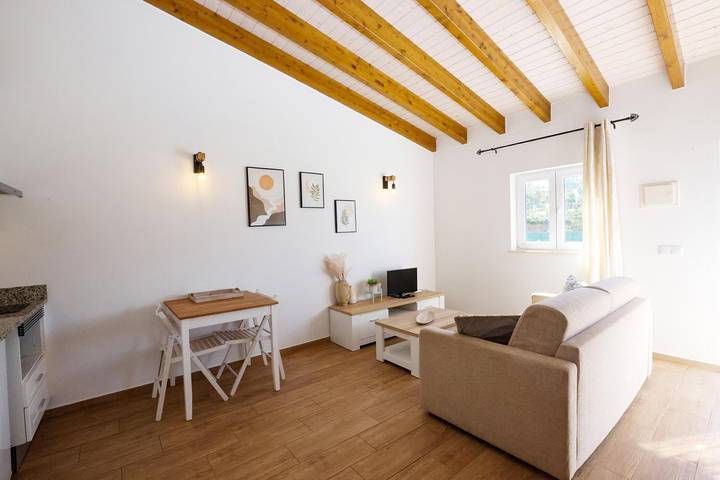 Ferienwohnung für 3 Personen, mit Terrasse und Garten sowie Pool in Lagos - 2