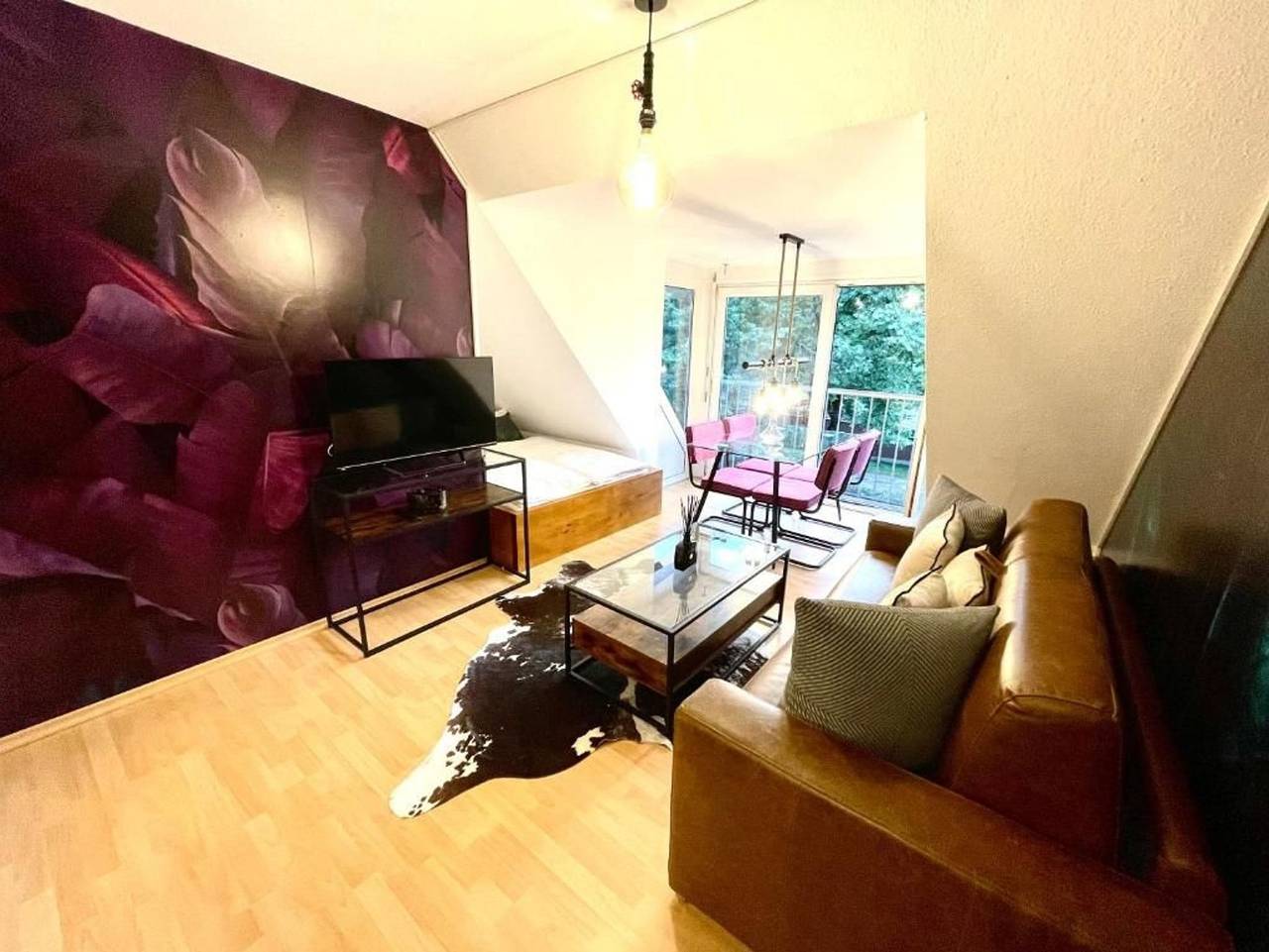 Ganze Ferienwohnung, Schickes Apartment in Stühlinger Freiburg in Stühlinger (Freiburg), Freiburg