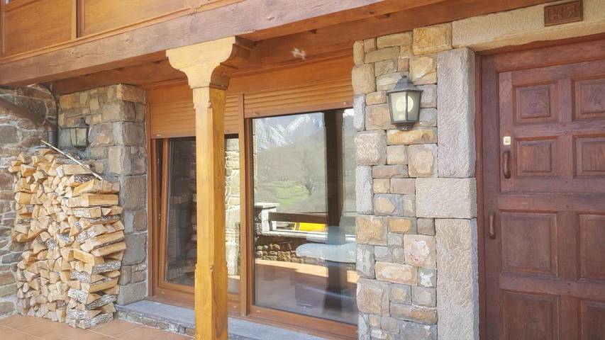 Casa rural para 4 personas, con vistas y terraza en Parque Natural de Redes - 4