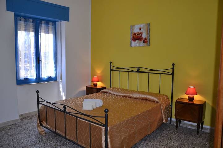 Casa indipendente,  immersa nel verde  vista mare in Dorgali, Golfo di Orosei