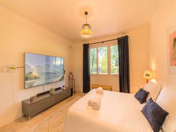 Location De Vacances pour 10 Personnes dans Doussard, Région d'Annecy, Photo 3