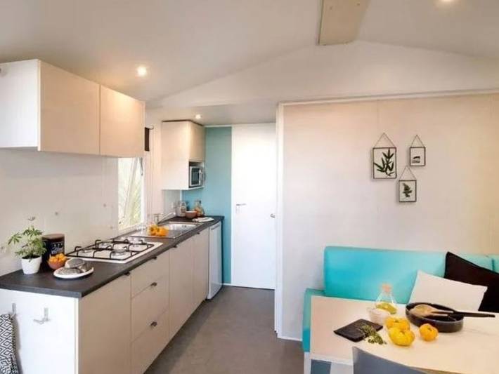 Mobil home pour 6 personnes, avec terrasse et piscine à Saint-Paul-en-Born - 3
