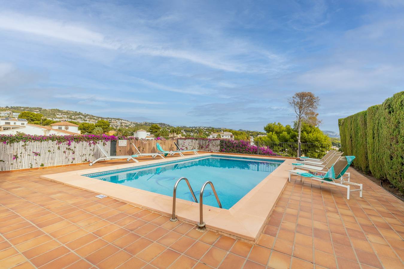 Villa 'La Boniquesa Bajo' con vistas al mar, Wi-Fi y aire acondicionado in Benisa, Costa Blanca