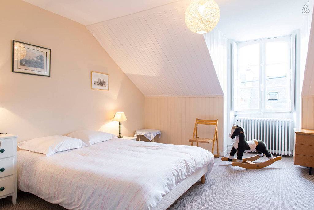 Nantes Saint-Donatien - Chambre Emilie & Marie-Aymée in Nantes, Région de Nantes