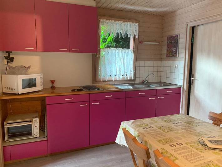 Chalet pour 4 personnes, avec terrasse dans le Doubs - 2