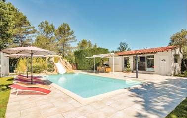 Maison De Vacances pour 12 Personnes dans Trets, Région d'Aix-en-Provence, Photo 2