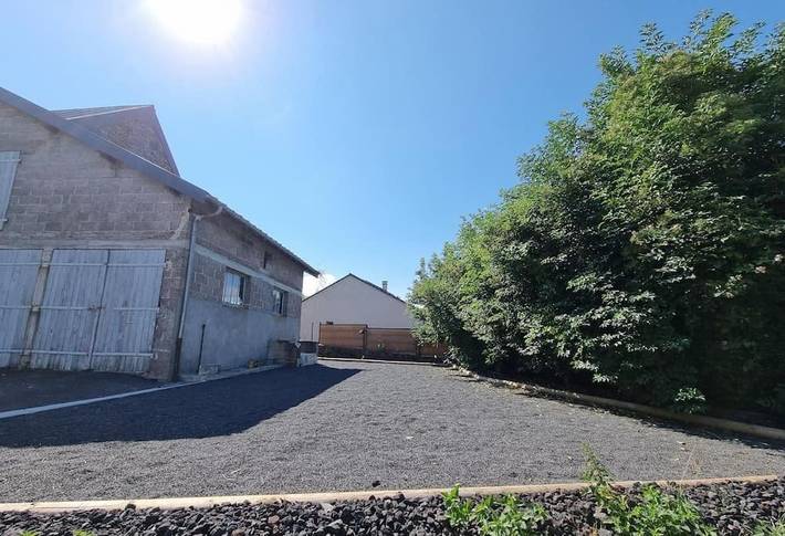 Location de vacances pour 6 personnes, avec terrasse à Nébouzat - 4