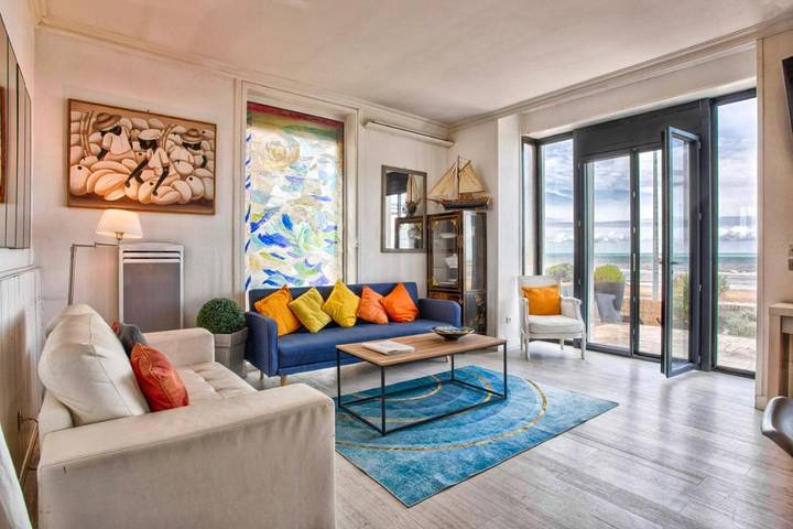 Gîte pour 8 personnes, avec jardin dans Plage de Villers sur Mer - 2