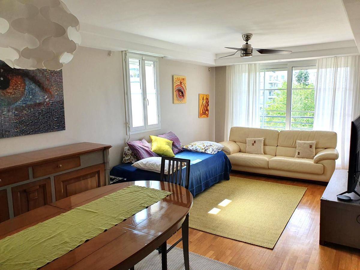 Appartement entier, Two-Bedroom Apartment in Montigny-le-Bretonneux, Yvelines