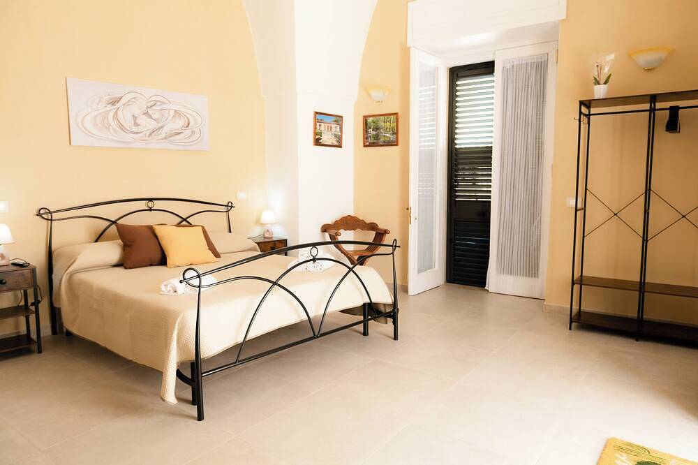 Appartement entier, The Court of Jaco Holiday Home the ideal place in Monteroni di Lecce, Province de Lecce