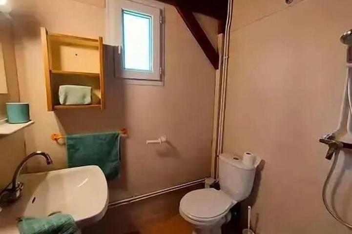 Gîte pour 4 personnes, avec terrasse, animaux acceptés à Tence - 4