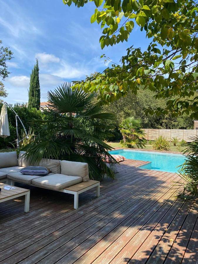 Location de vacances pour 8 personnes, avec jardin et piscine à Martignas-sur-Jalle - 4